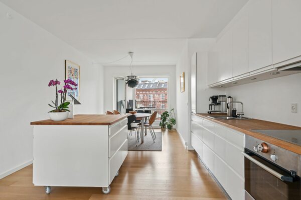 Pakhusvej 8, 4. th, København Ø