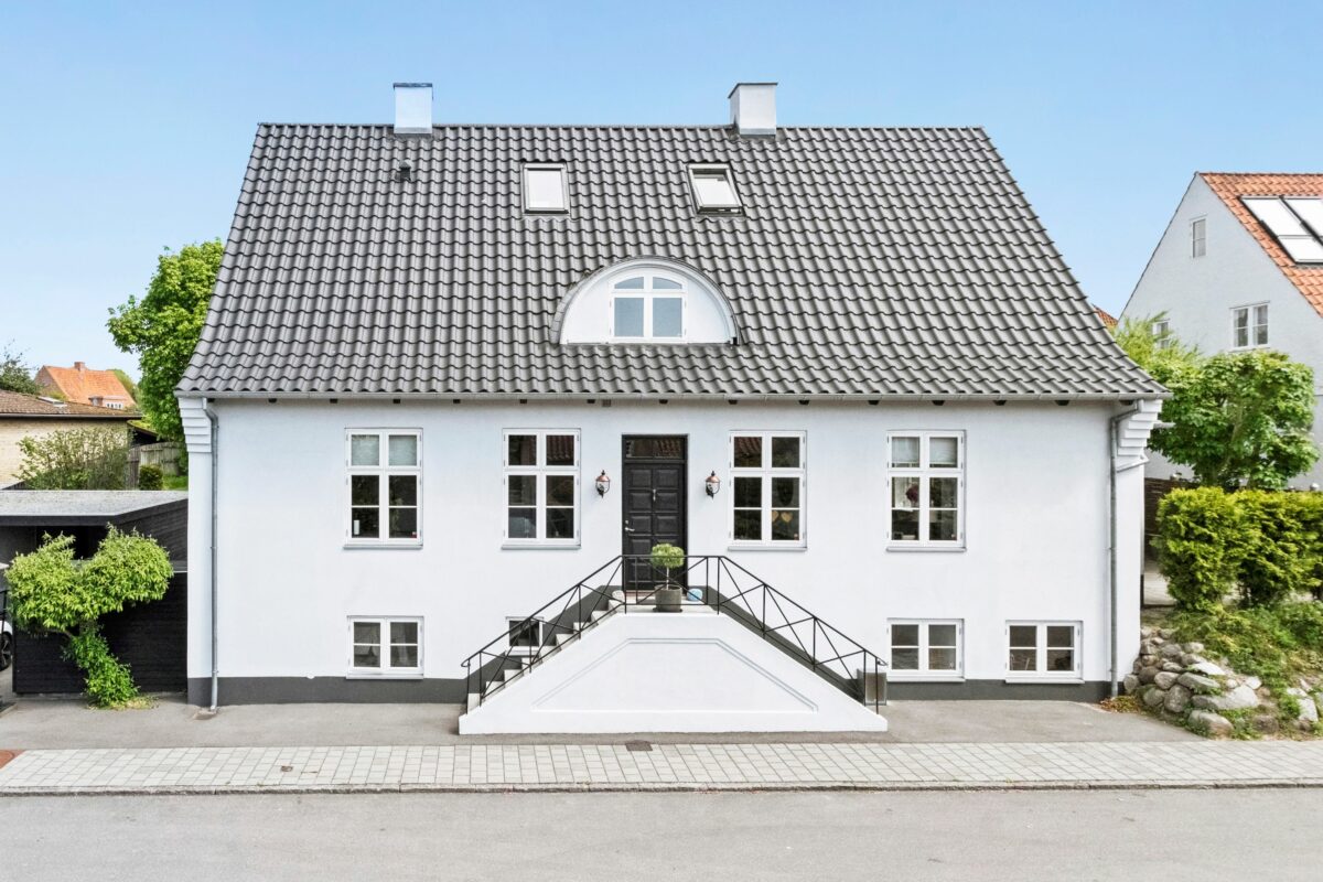 Slotsvænget 10, Hillerød