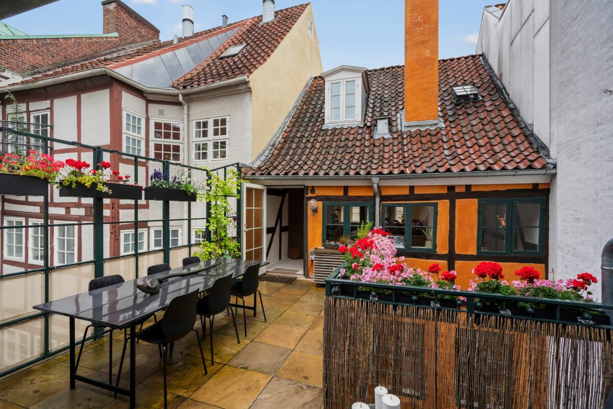 Klosterstræde 8, 2, København K