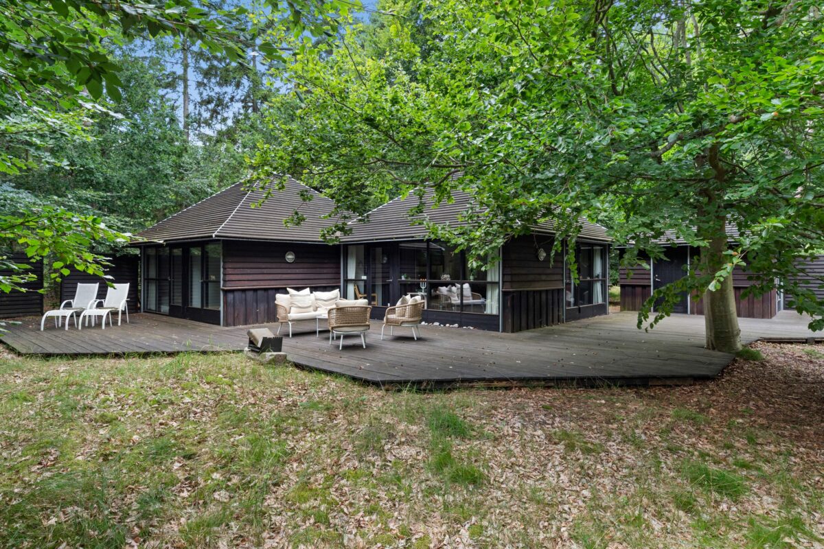 Klitrosevej 36, Frederiksværk