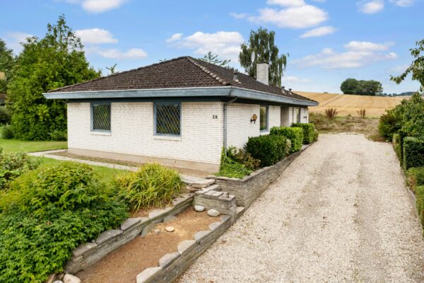 Præstebjergvej 28, Kirkebyen, Fårevejle