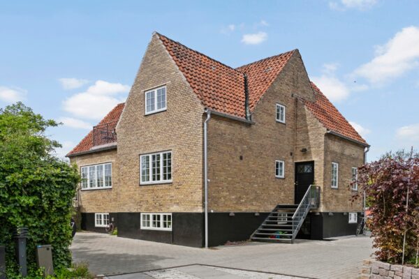 Hvidørevej 37, Klampenborg