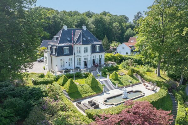 Nordre Strandvej 99A, Hellebæk