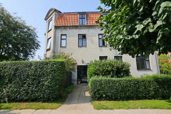 Esthersvej 15, st. th, Hellerup