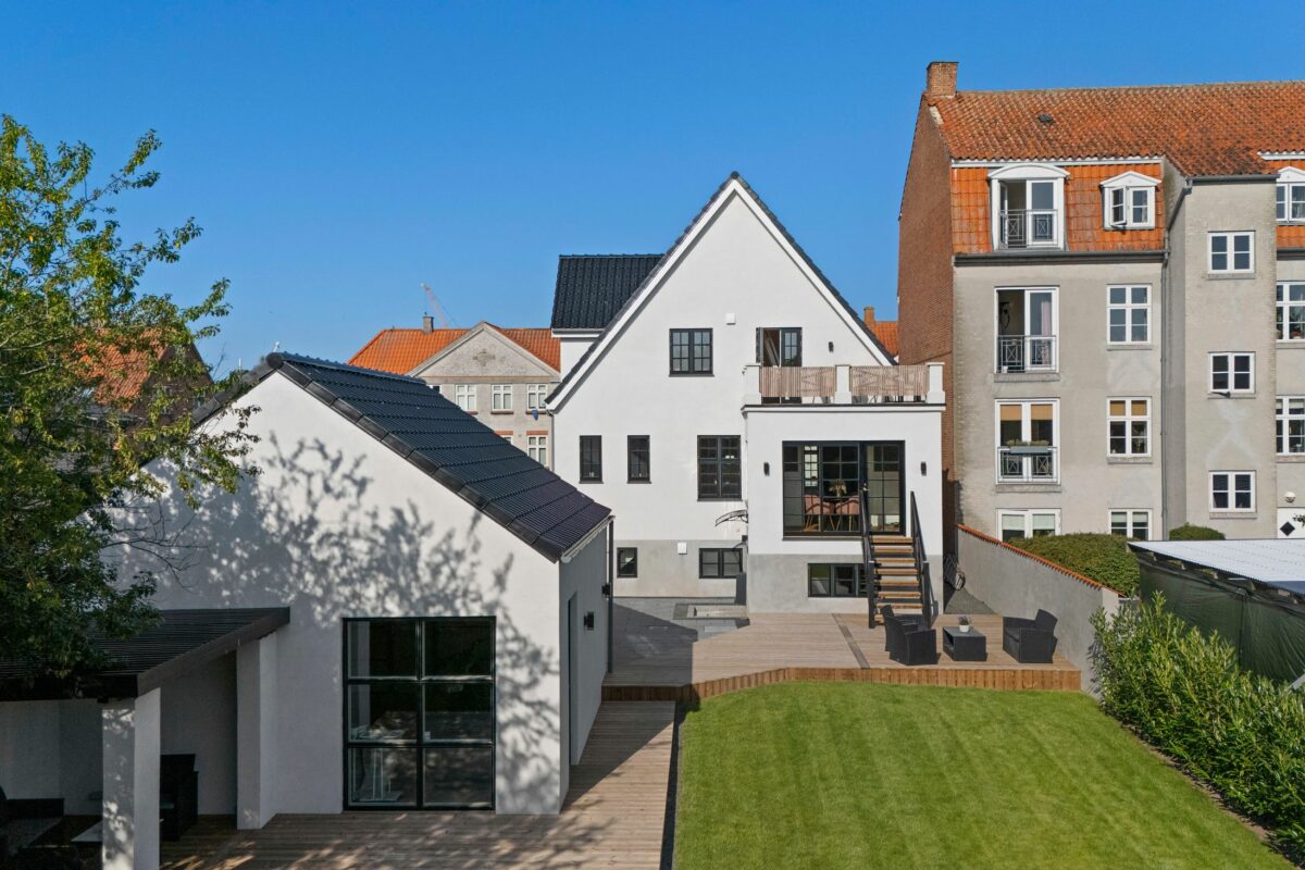 Strandvejen 44, Køge