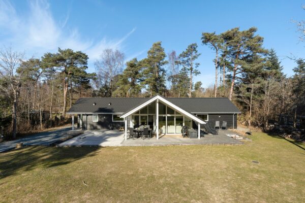 Carolinevej 5, Frederiksværk