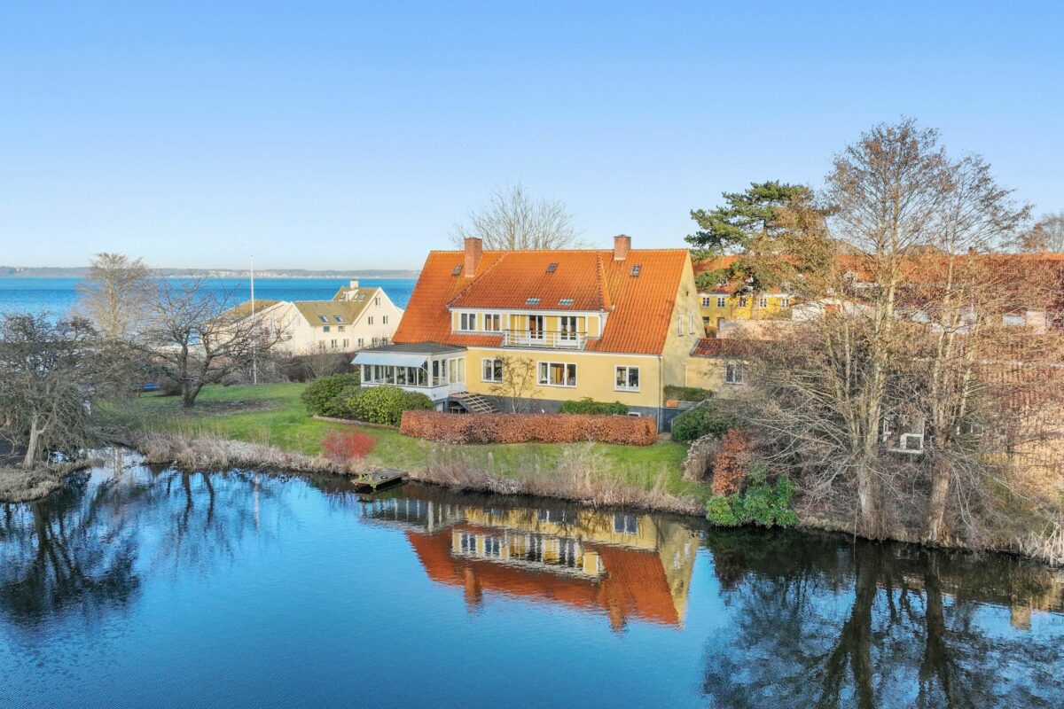 Fordamsvej 2, Hellebæk