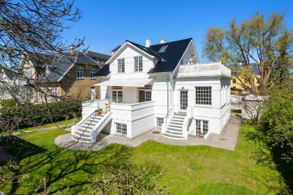 Frederikkevej 13, Hellerup