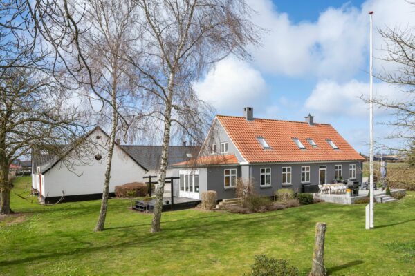 Gårdager 6, Kirke Hyllinge