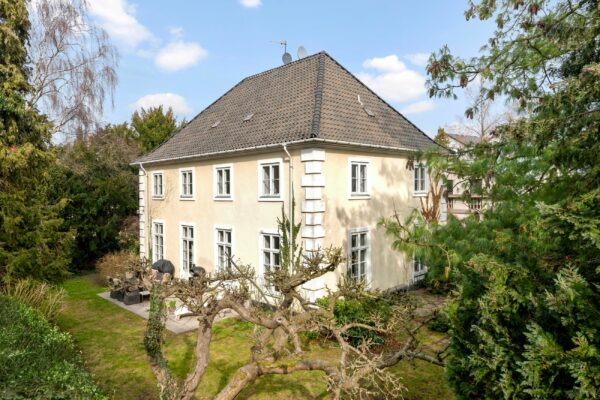 Rosbæksvej 8, København Ø