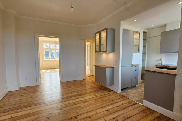 Esromgade 12, 4. th, København N
