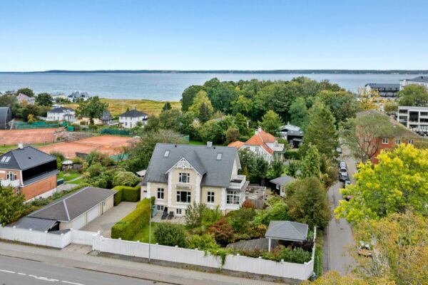 Nordre Strandvej 4, Helsingør