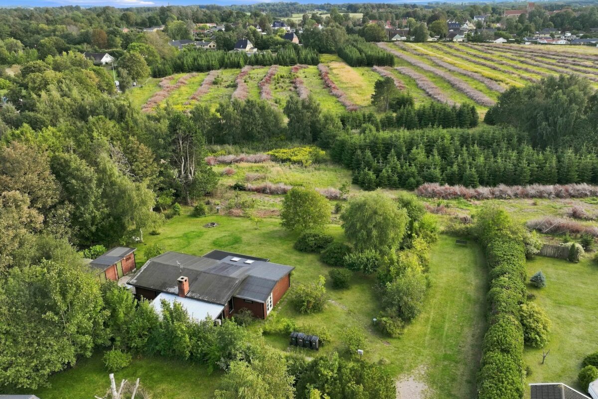 Agervang 33, Melby