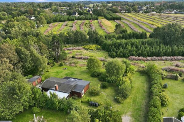 Agervang 33, Melby